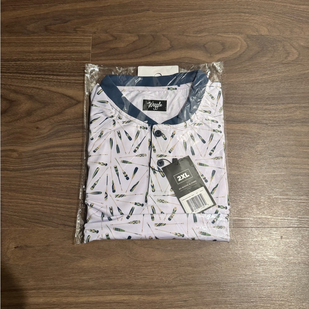 Waggle men’s golf polo NEW